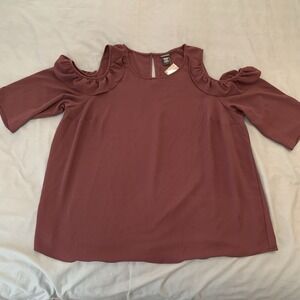 NWT Torrid Burgundy Open Shoulder Ruffle Sleeve Flowy Top Size‎ 2 Summer New